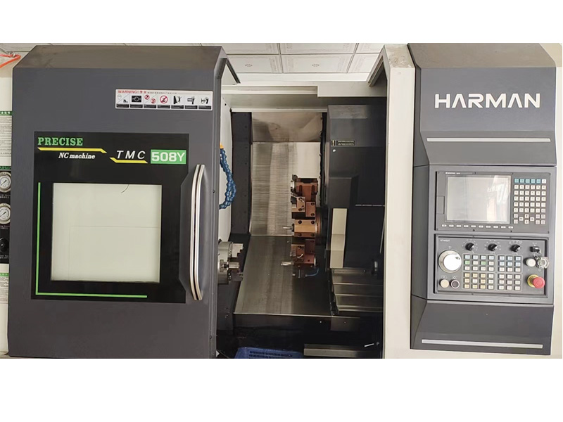 Turning and milling machine