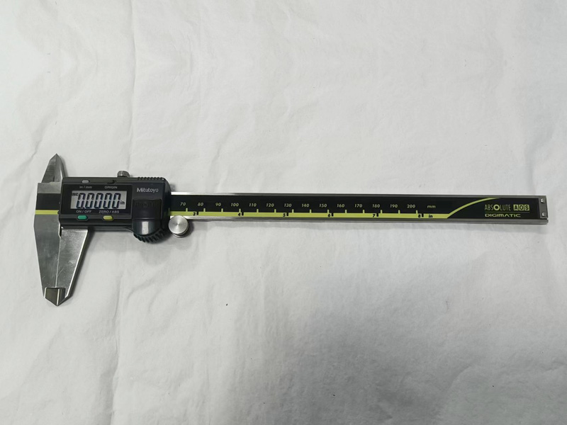 Precision caliper